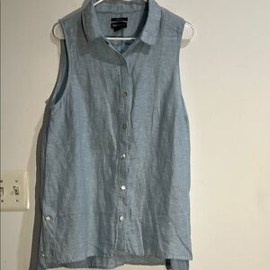 JNY Light Blue Linen Shirt. Size L  I-26